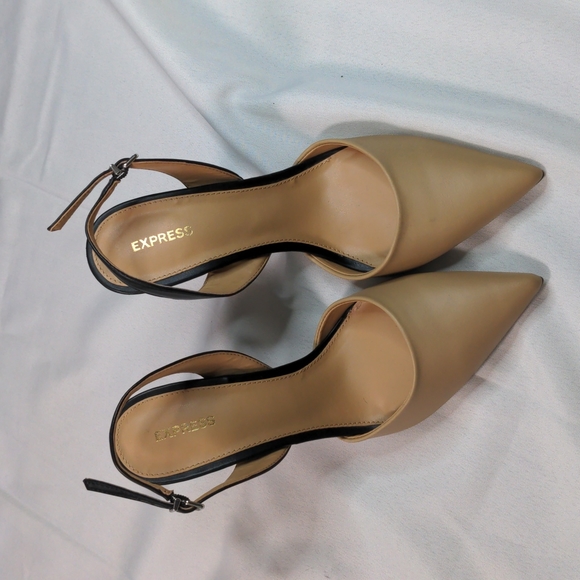 Express Shoes - Express Heels Color - Nude & Black Sling-Back Heels Pumps - Size 10